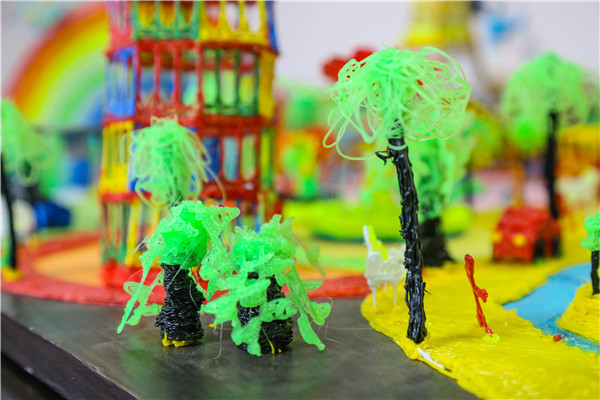 3D打印笔下的“世界之窗”