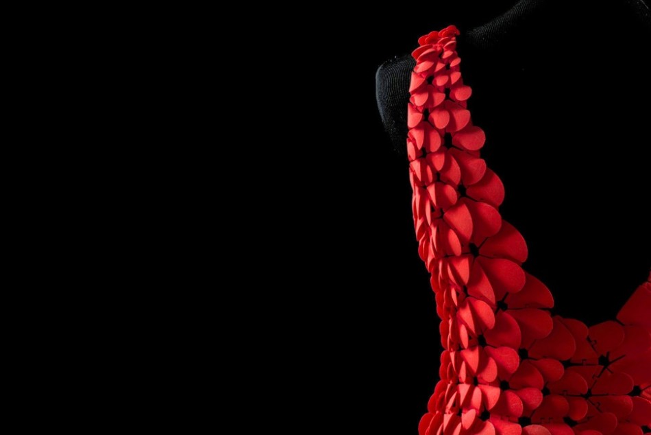1600片拼装的超美3D打印红裙
