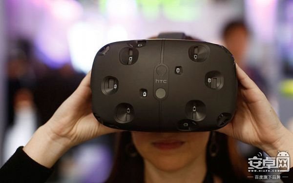 国产手机追逐虚拟现实:VR真成救命稻草?