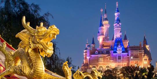 shdr-theme-park-shanghai-disneyland-park-hero-full-new_副本
