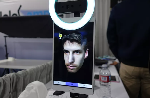 Face Camera