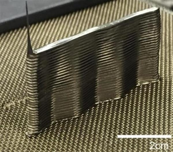 耶鲁大学的研究人员开发了一种简单的金属3D打印方法 耶鲁大学的研究人员开发了一种简单的金属3D打印方法