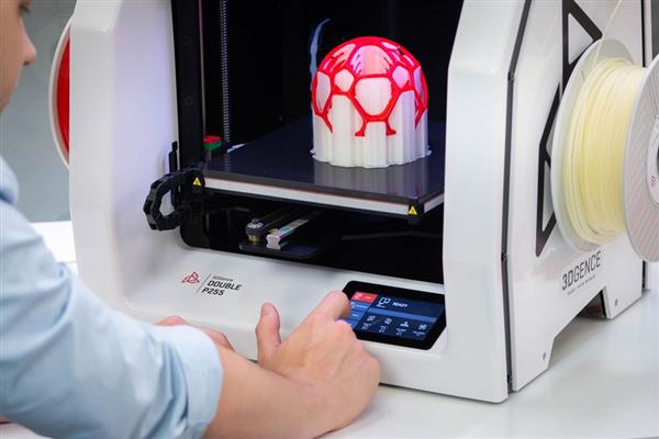 3DGence推出新型双挤出机DOUBLE P255 3D打印机 3DGence推出新型双挤出机DOUBLE P255 3D打印机