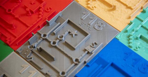独特的3D打印触觉地图可帮助视障学生在USF校园中进行导航 独特的3D打印触觉地图可帮助视障学生在USF校园中进行导航