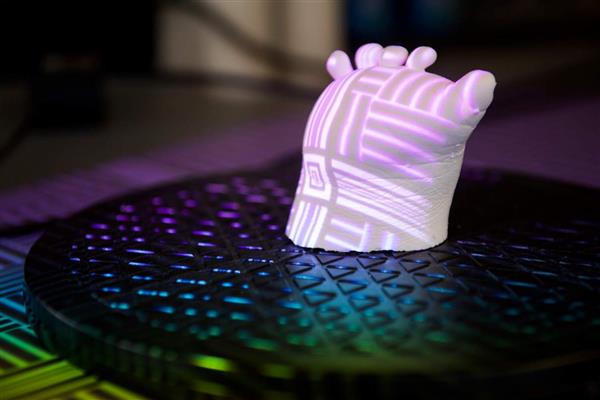 Virginia Tech的研究人员将传感器集成到个性化3D打印假肢中 Virginia Tech的研究人员将传感器集成到个性化3D打印假肢中