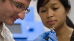 <b>可膨胀的3D打印钛骨螺钉可提高脊柱手术的恢复率</b> <b>可膨胀的3D打印钛骨螺钉可提高脊柱手术的恢复率</b>