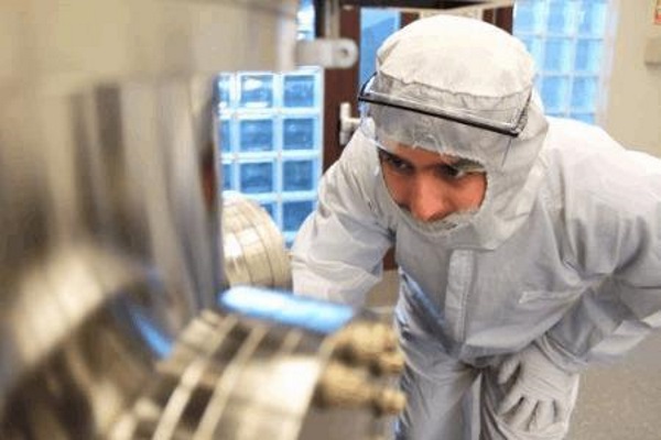 研究人员利用3D打印开发信号增强的“悬停”毫米波天线阵列 研究人员利用3D打印开发信号增强的“悬停”毫米波天线阵列