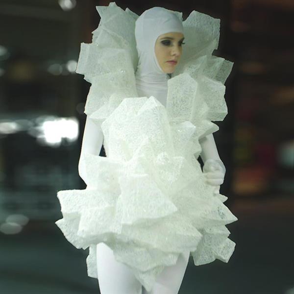 澳大利亚小姐Gabrielle Keaton穿3D打印服装到世界决赛(图) 澳大利亚小姐Gabrielle Keaton穿3D打印服装到世界决赛(图)