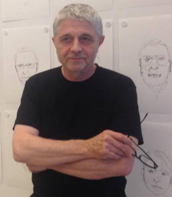 法国艺术家Michel Paysant推出最小巧的3D打印自画像 法国艺术家Michel Paysant推出最小巧的3D打印自画像