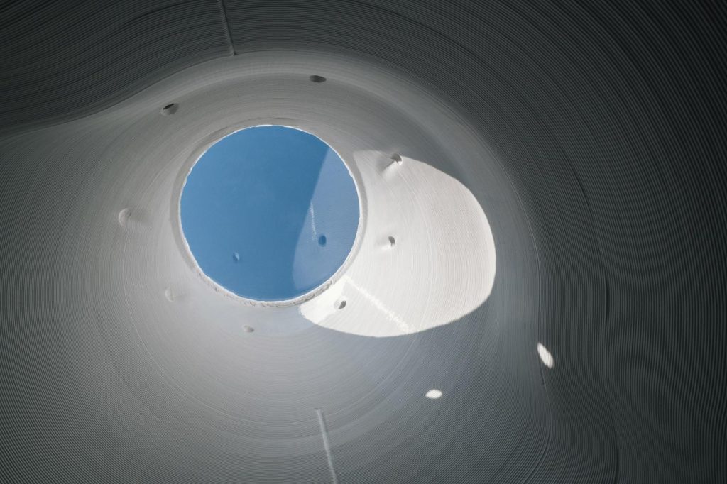 3D 打印的王座具有内置天窗 3D 打印的王座具有内置天窗