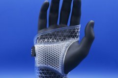 可实现全彩硅胶打印，Innovatiq在Formnext展会上发布新款Liq 7 3D打印机及其他产品