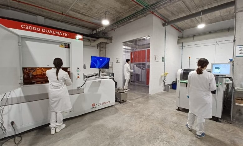 <b>IREC首次推出高效陶瓷氢燃料电池全链试验线</b> <b>IREC首次推出高效陶瓷氢燃料电池全链试验线</b>