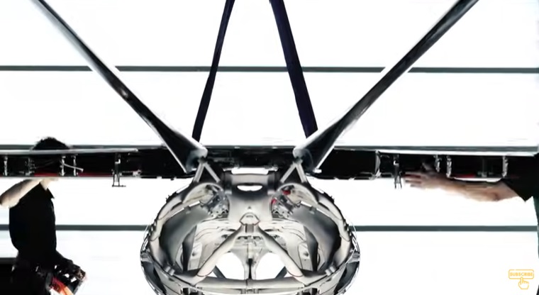 萨博联合Divergent研发5米长的3D打印轻量化飞机机身,计划2026年首飞测试 萨博联合Divergent研发5米长的3D打印轻量化飞机机身,计划2026年首飞测试